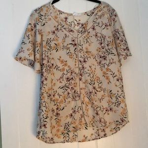 Floral top